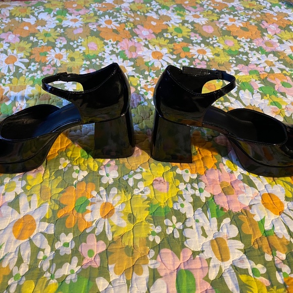 Wild Fable “Darcy” Black Platform Heels - Picture 2 of 4